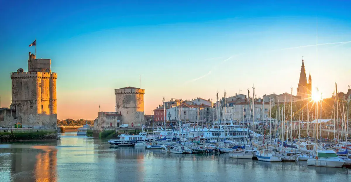 Port et tours de La Rochelle - Taxi Saintes vers La Rochelle et son aéroport